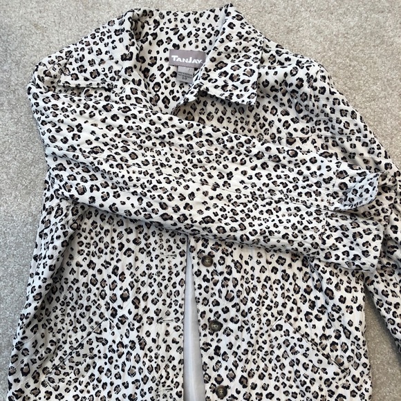 Tanjay Leopard Print Jacket - Picture 4 of 4